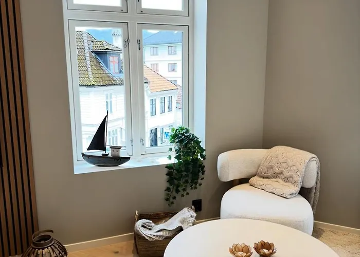 Centre, Fantastic, New 아파트 *